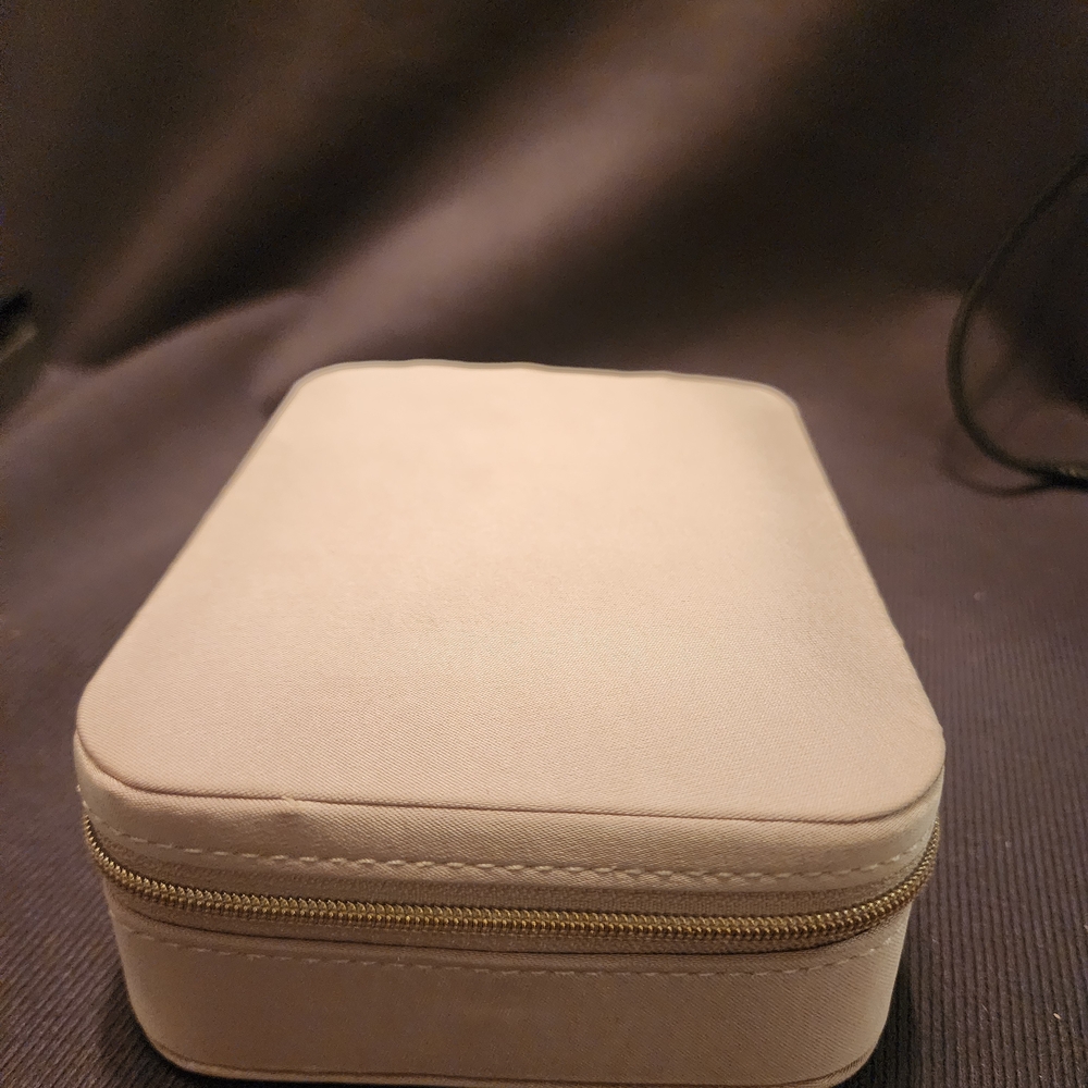 Jewelry Organizer Box Satin Beige